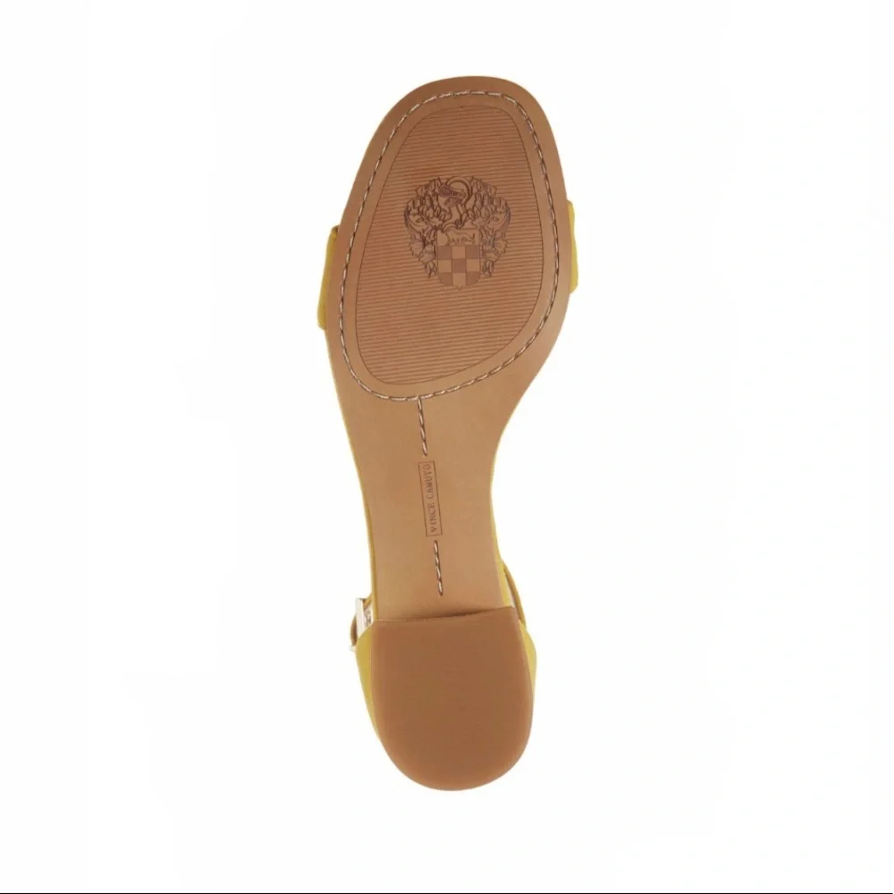 Vince Camuto perfect block